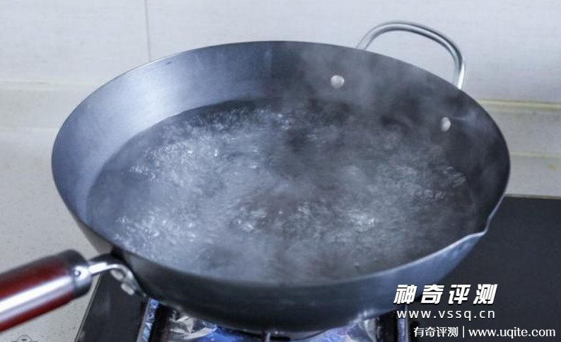 铁锅怎么开锅效果最好 新买的铁锅开锅的正确方法