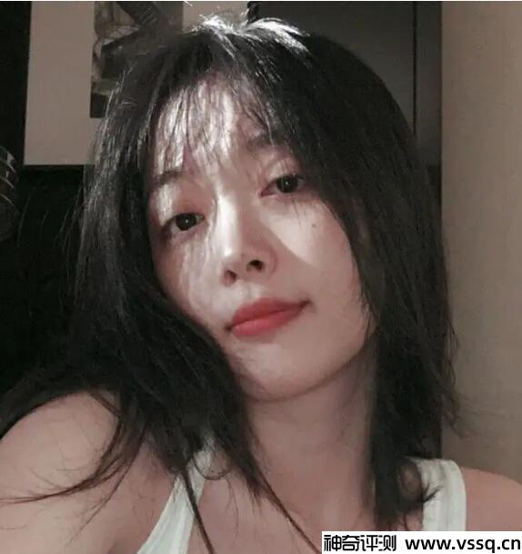 纯欲是指什么风格 清纯的脸展现出很性感的样子