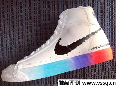 正版电玩像素nike多少钱？
