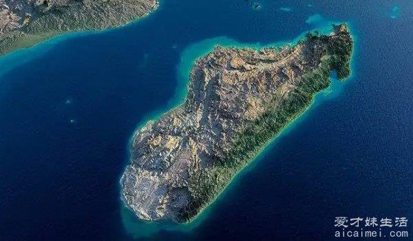世界上最大的岛屿，面积超过216万平方公里，约占中国四分之一