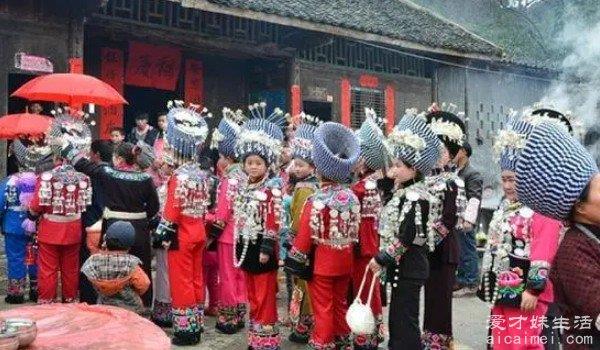 苗族的传统节日，共有9大传统节日(赶秋节)