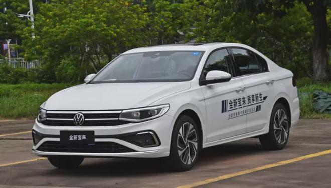 十款最抢手的资燃油轿车,10万家用车排行榜前十名