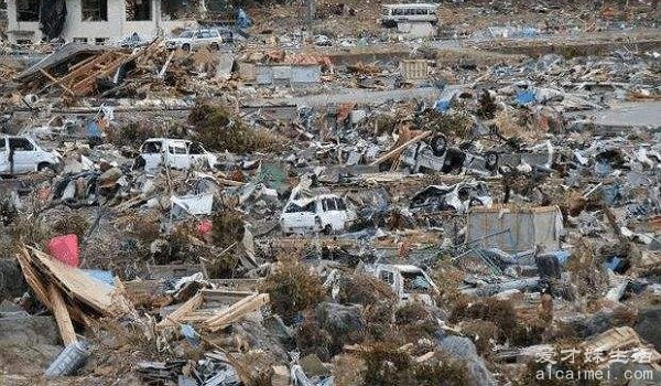 32级地震有多可怕 会改变地球样貌（等于月球大小的核弹）