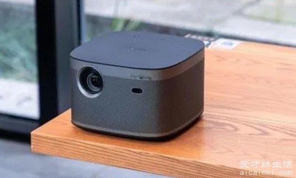 家用投影机排名前十名，米家3、当贝4、坚果5、爱普生7