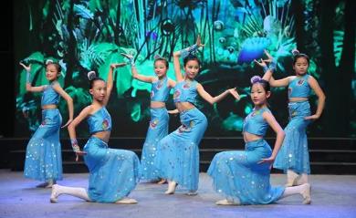 傣族舞蹈——灵动优雅，婀娜多姿，优美变化多端