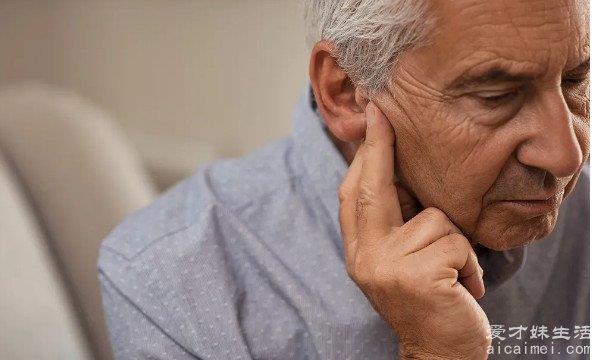暗示老人阳寿将尽的9个症状，看看你中了几个？